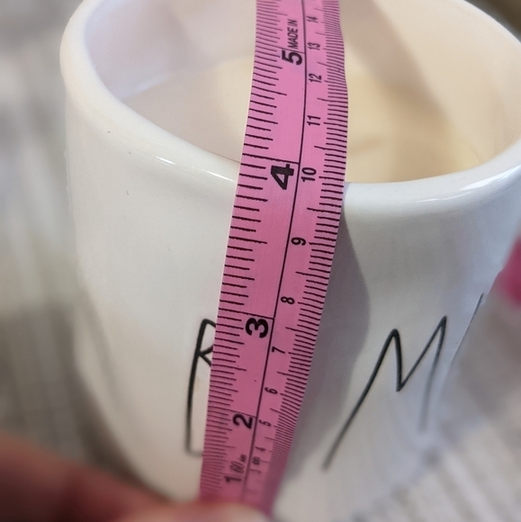 Be Mine Rae Dunn Sweet Pea Candle NWT - Picture 4 of 9